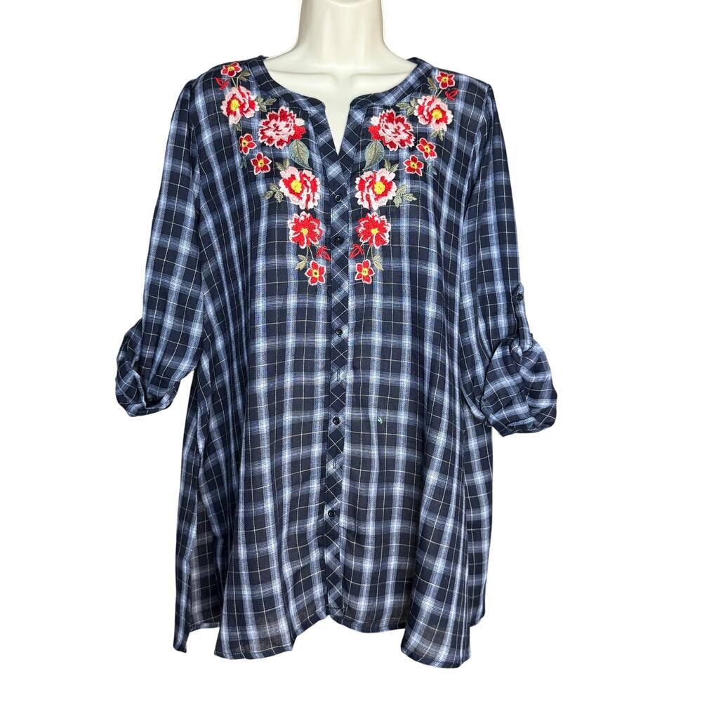 Andree by Unit Navy Plaid Floral Embroidered Button Up Shirt L NWT